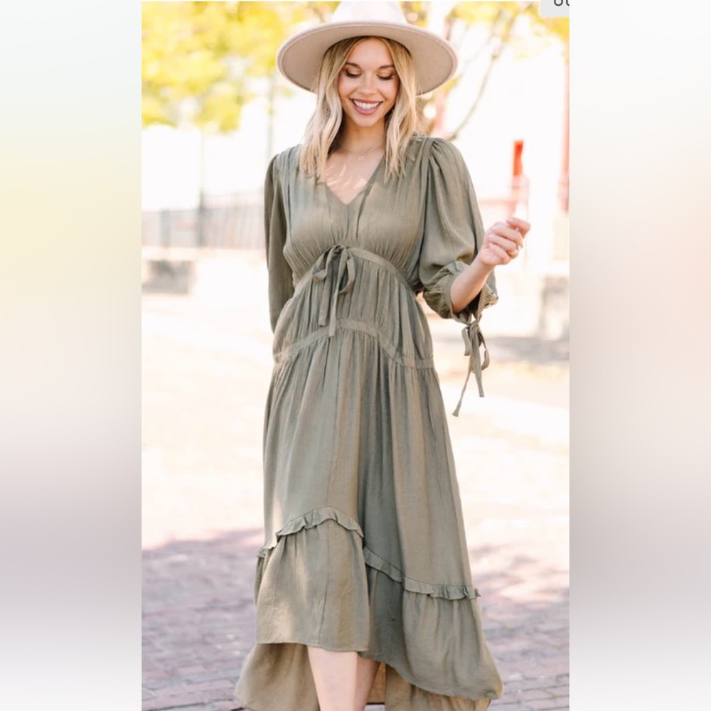 Be Your All Vintage Olive Green
Midi Dress